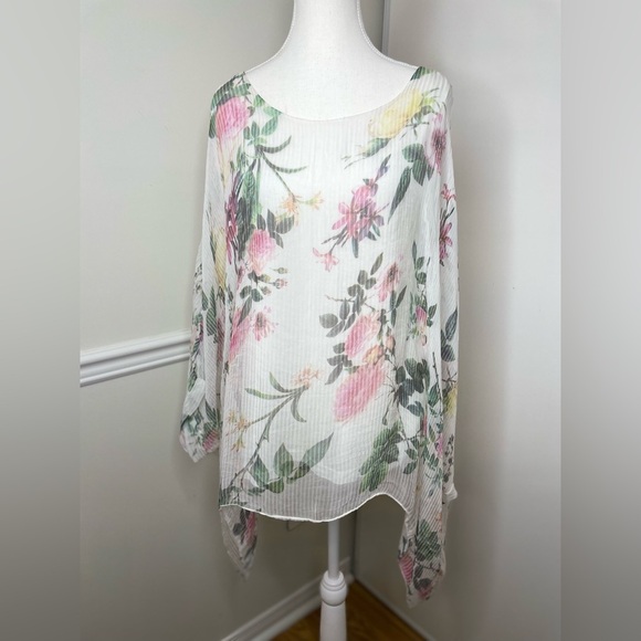 Made in Italy Tops - Made in Italy Silk Sheer Floral Overlay Cape Top